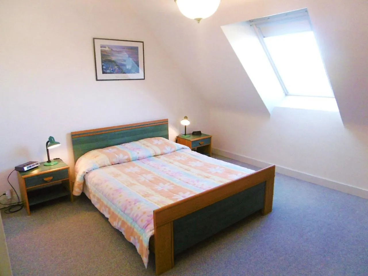 アパート Appartement Iffic サルゾー